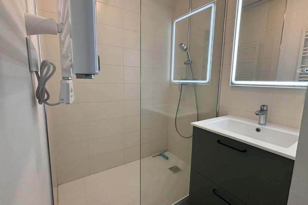 Proche Gare, T2 Equipe Apartment